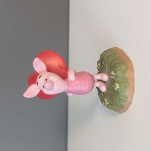 Piglet - Pooh & Friends - Big Hearts Come in Small Packages